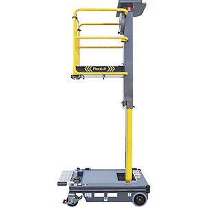 Personenlift FlexxLift, manueller Hub, Arbeitshöhe 4,2 m.